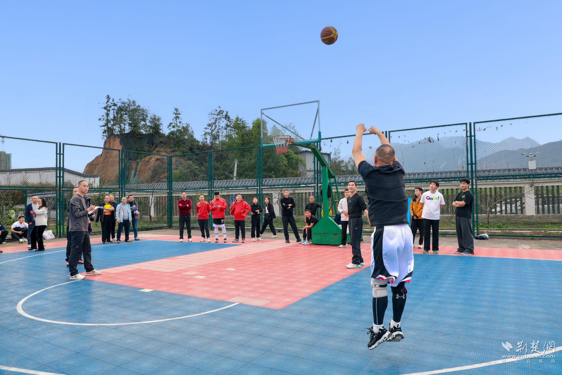 1ab86cbfa7535ae60b01c0f186ad517c.jpg.jpg